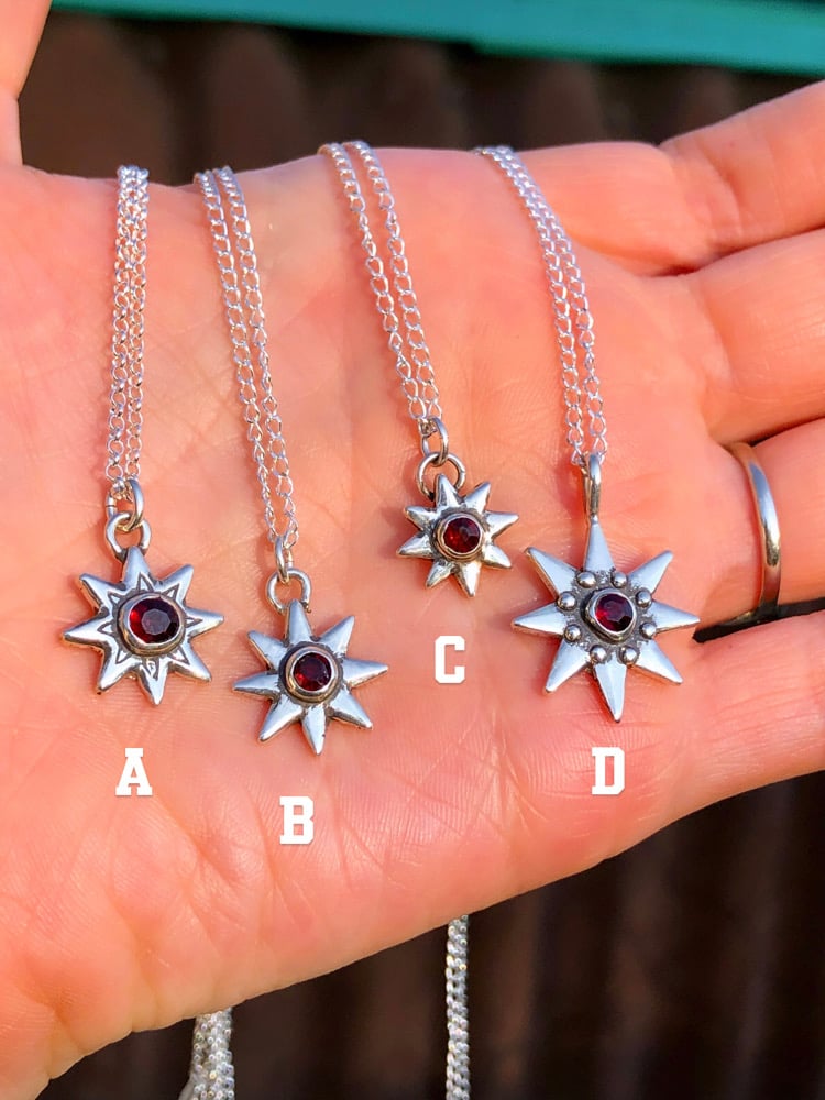 GARNET STARS Image 2