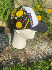Image 2 of Smiley Trucker 🙃