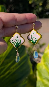 Image 3 of Las Flores III