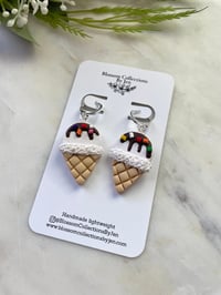 Image 2 of  ice cream cone 