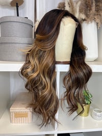 Image 1 of VF DARK AWWA/SOKO 18’