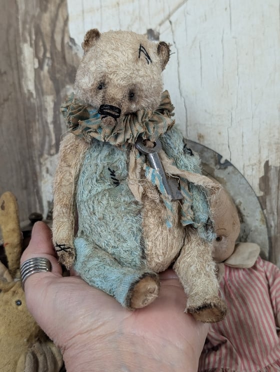 Image of  7" -Vintage Old Primitive CReAM & BluE Teddy Bear   by Whendi's Bears