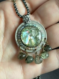 Image 2 of Kuchi resin opal (dark green)