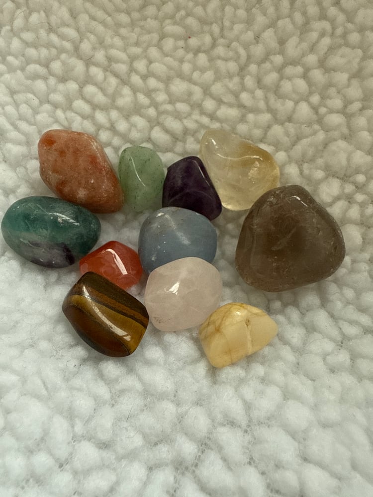 Image of 10 Crystals 