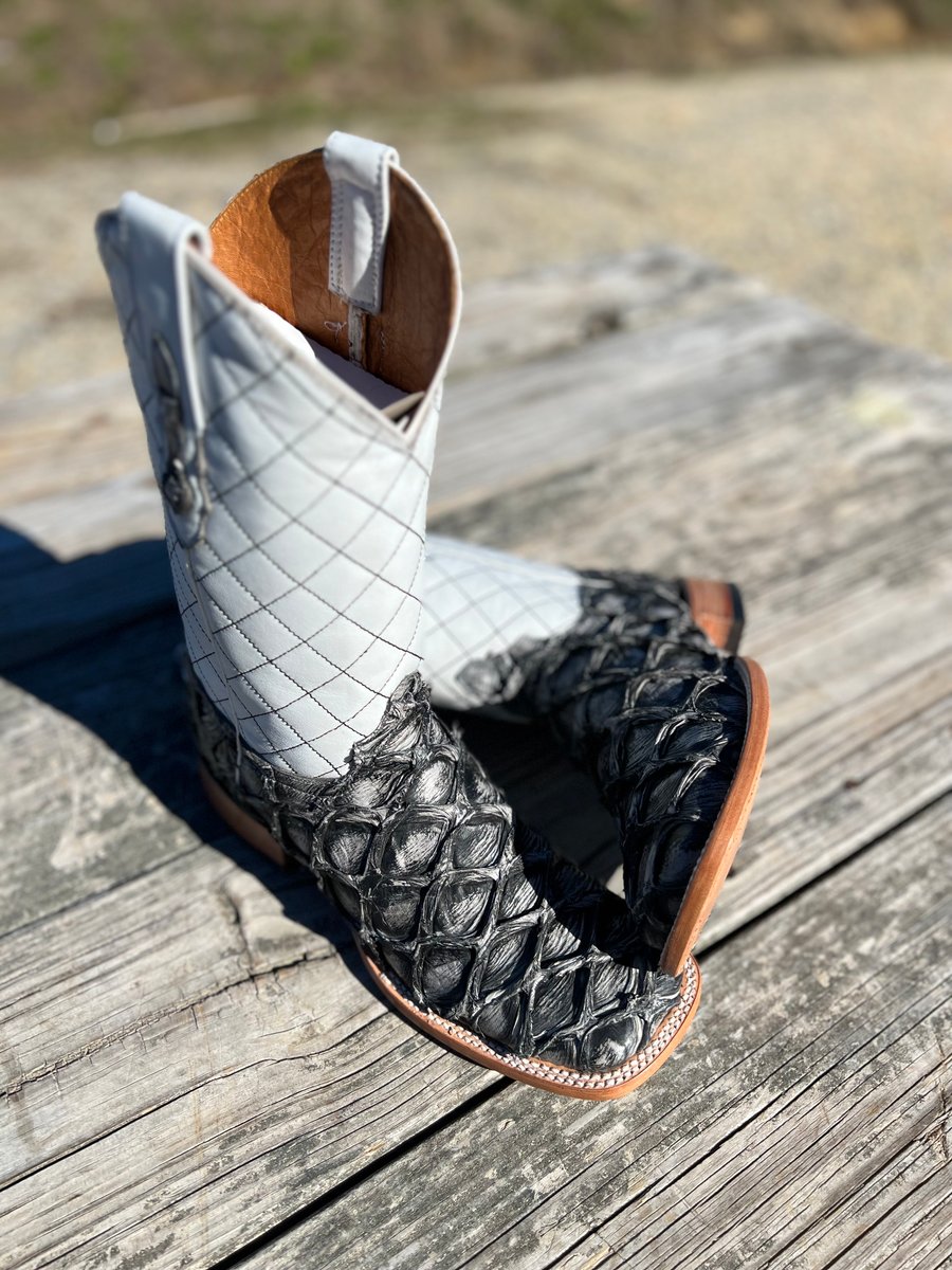 Men's Marfil Ghost Pirarucu Fish Scale Wide Square Toe Boot El