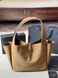 Image 7 of Y large bags (click to browse )