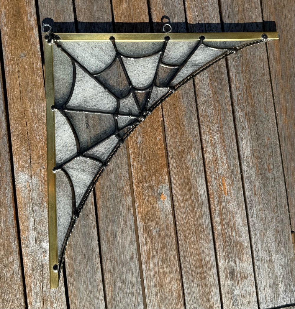 Web Corner (Fremont Glow Glass)