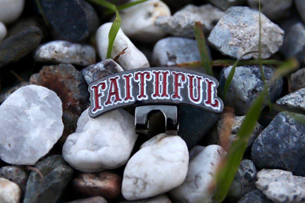 Image of *PRE-ORDER* Faithful Clip - Red/White