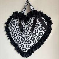 Image 2 of 🤍🐆 Wild Heart Leopard Handheld Bow Bag