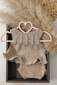 Image 3 of Knitted baby set for photoshoots - 0-1 month - Cindy - neutral beige