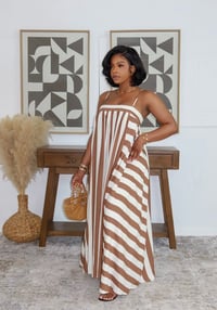 Image 7 of Aurora flow maxi dress 