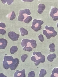 Image 4 of Namaste fabric Léo 