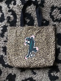 Image 13 of Leopard print panther patch large shoulder bag
