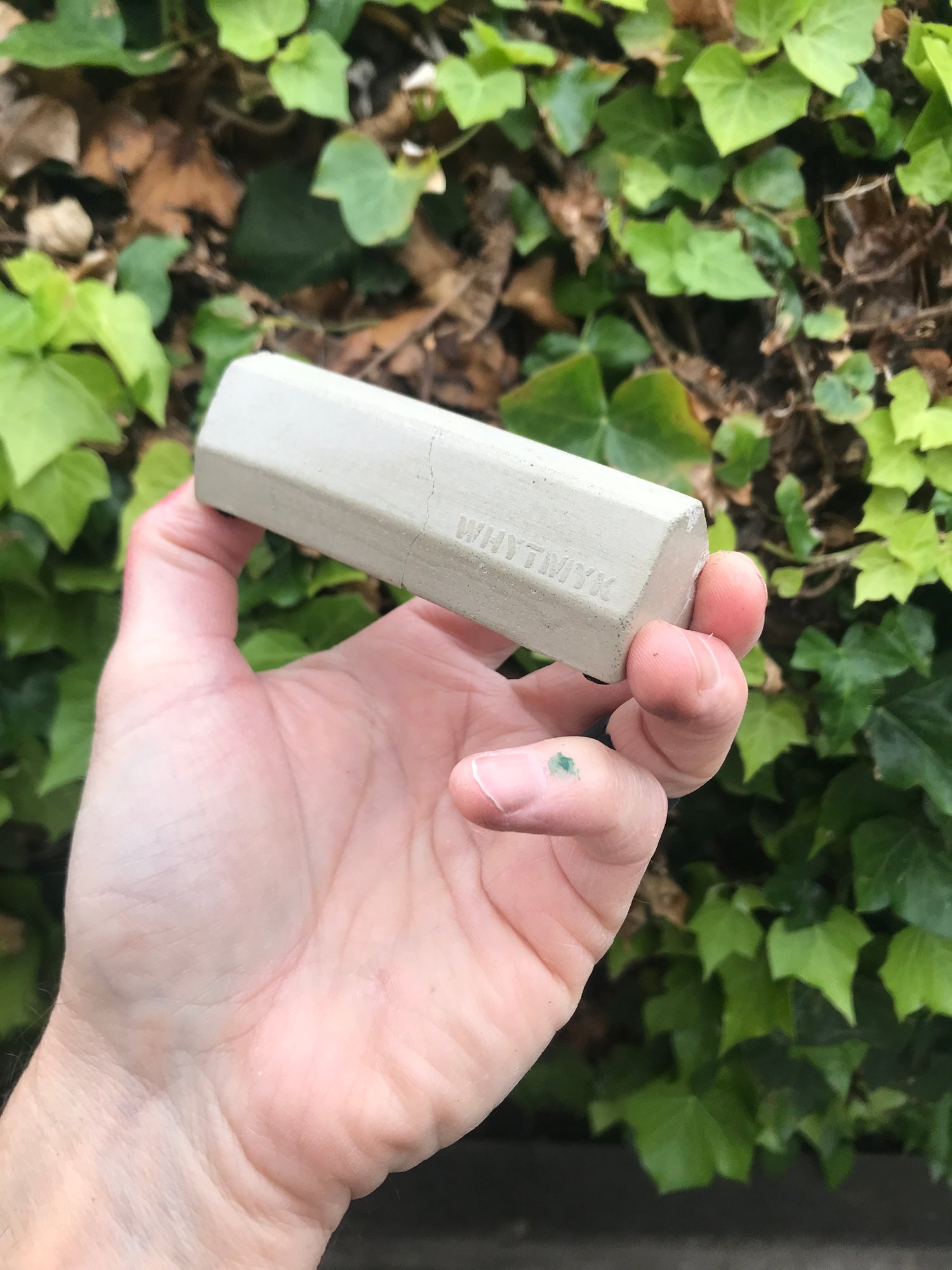 Curbs | WhytMyk Concrete