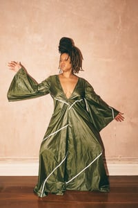 Image 5 of The Maxine