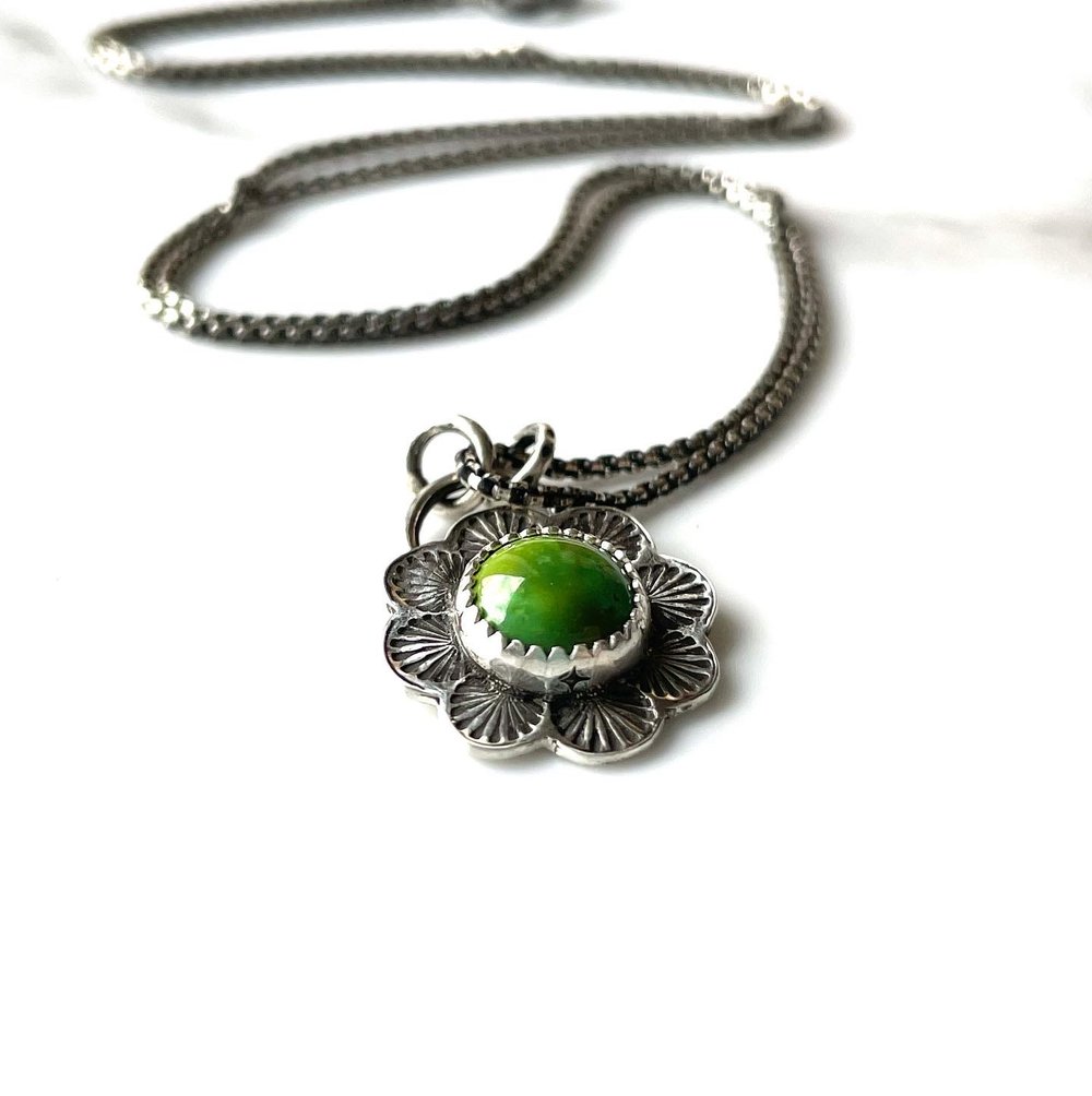Handmade Sterling Silver Sonoran Gold Turquoise Flower Pendant 925