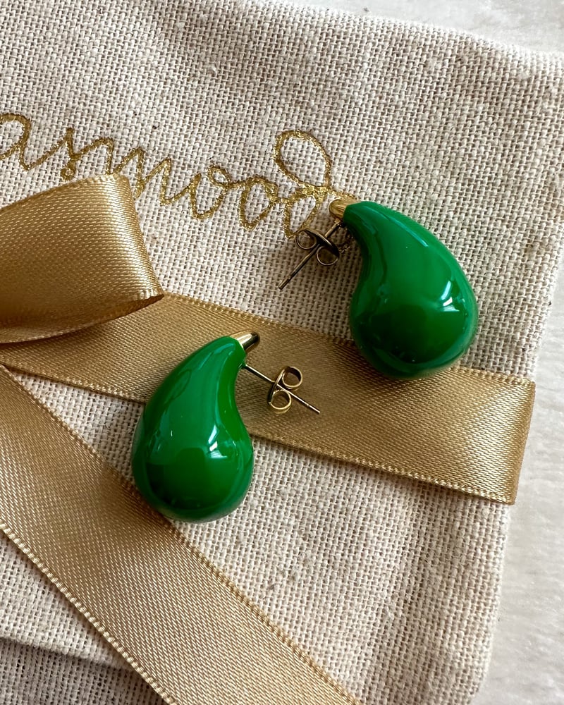 Image of ORECCHINI GOCCIA SMALTATI