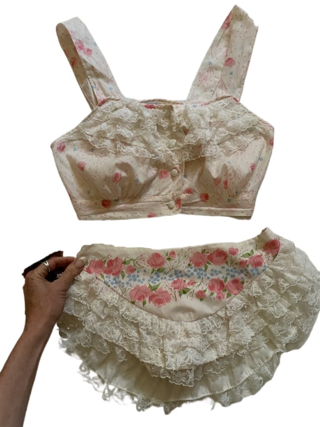 60s frilly floral set