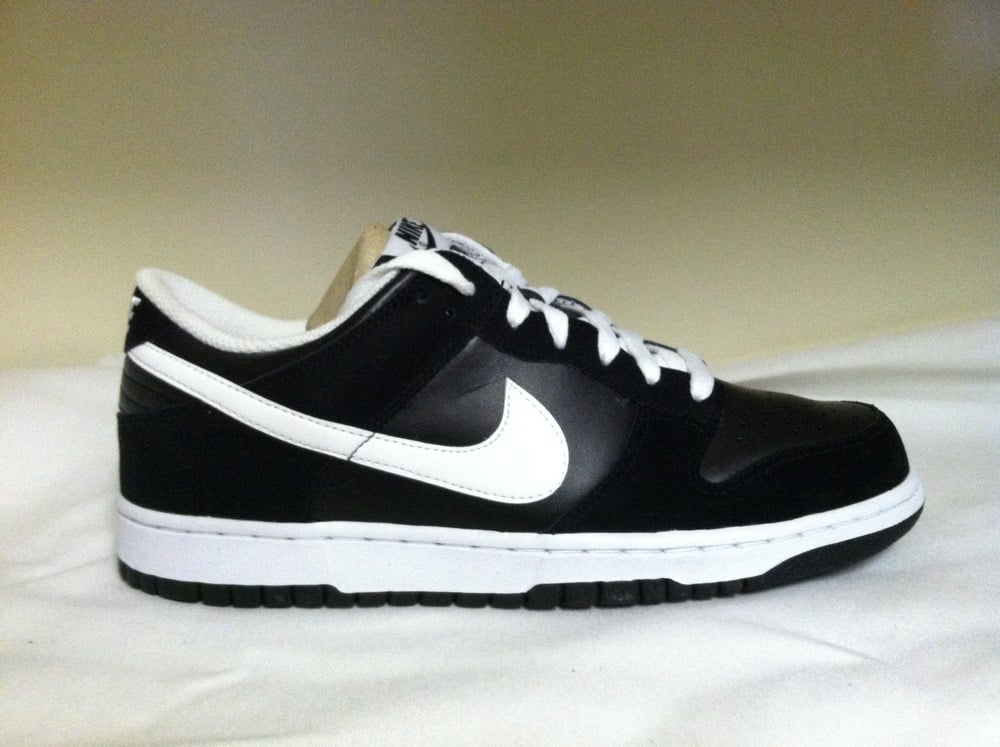 Image of Nike Dunk Low Black/ White