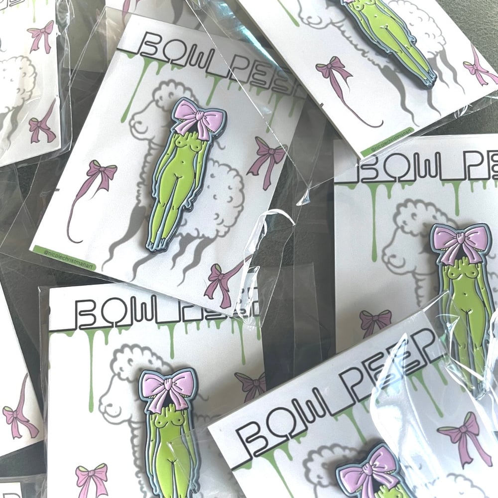 Image of bow peep enamel pin