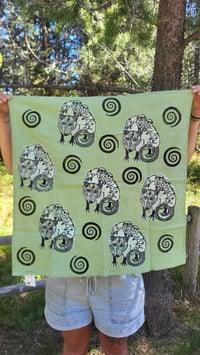 Image 2 of Linen Towels