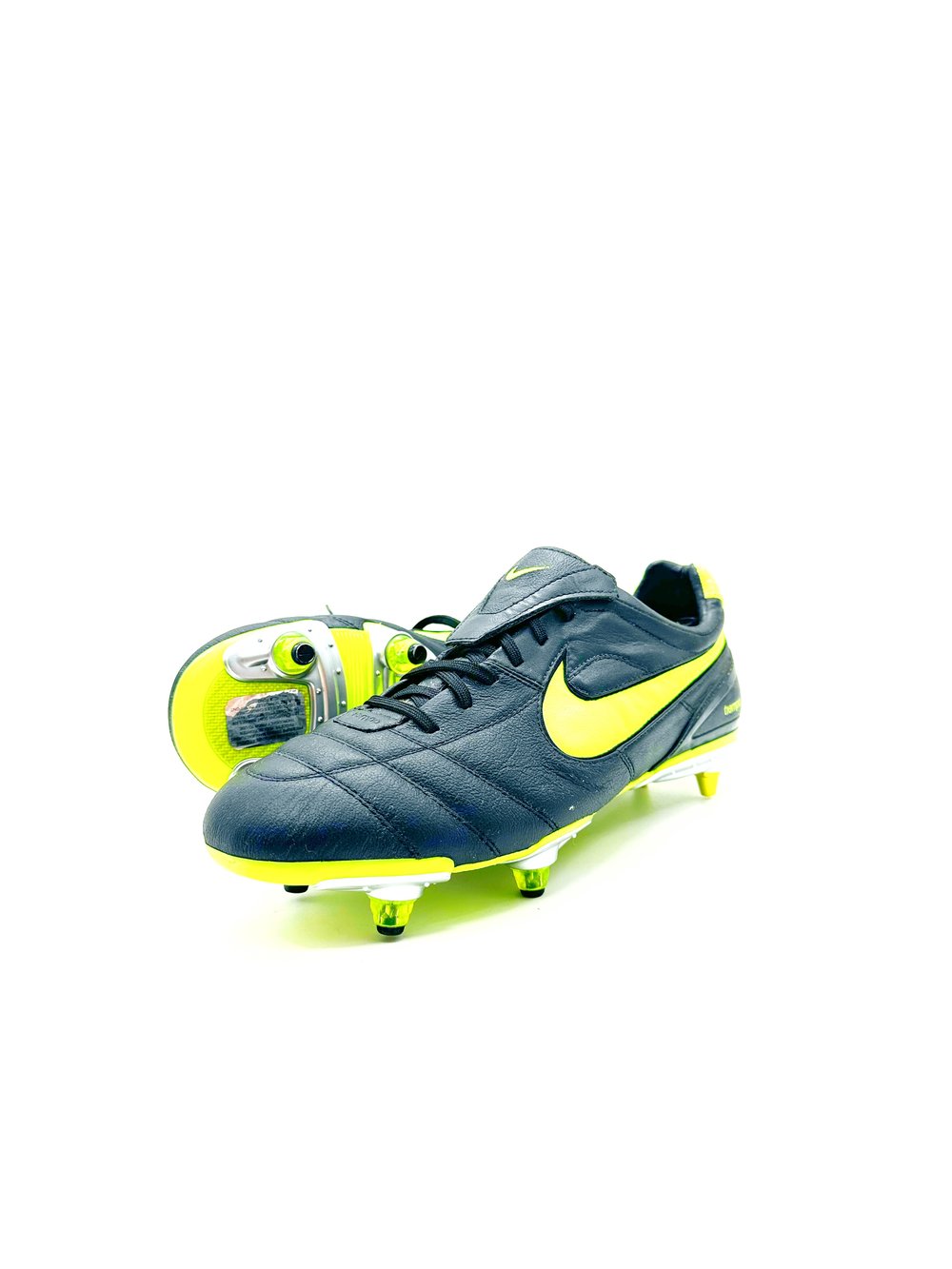 Image of Nike Tiempo Legend SG Electric 