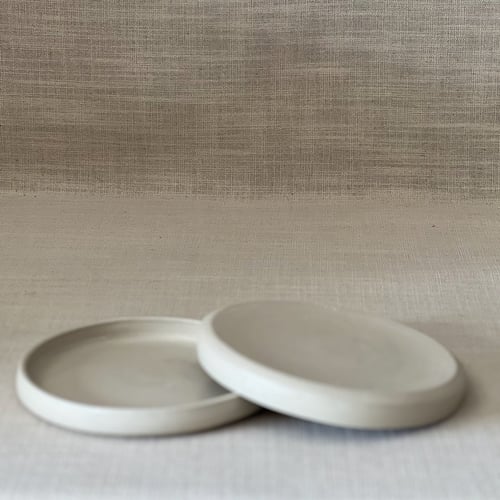 Image of ZEN RIGHT ANGLE LUNCH PLATE