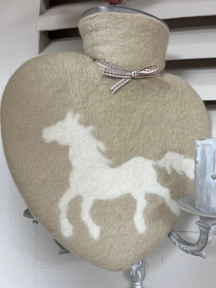 Image of Bouillotte forme Cœur Laine Mérinos : Cheval