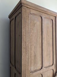 Image 2 of Armoire penderie parisienne 