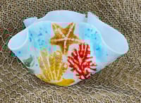 Image 2 of Underwater Life Vase