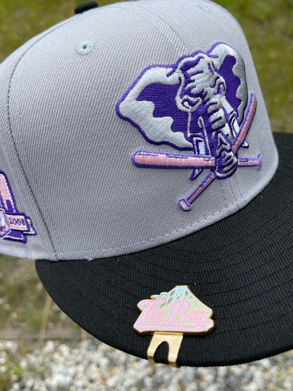 Image of 1989 Clip - Pink