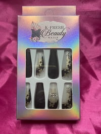 Image 1 of Nails - Long (Black w/Design)