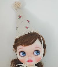 Image 3 of Gorrito cumpleaños blythe