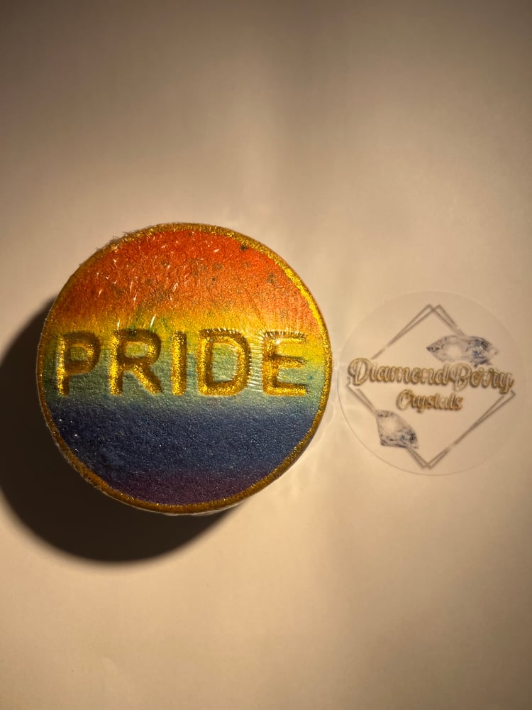 Image of Pride rainbow bath bomb