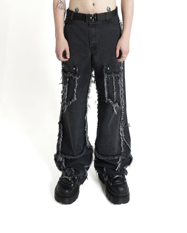 Deconstructed Washed jeans 