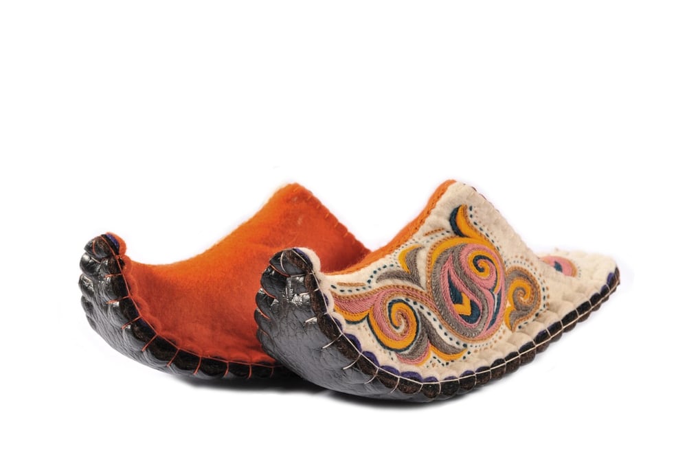 Image of Felt slippers, natural handmade wool shoes ALADDIN