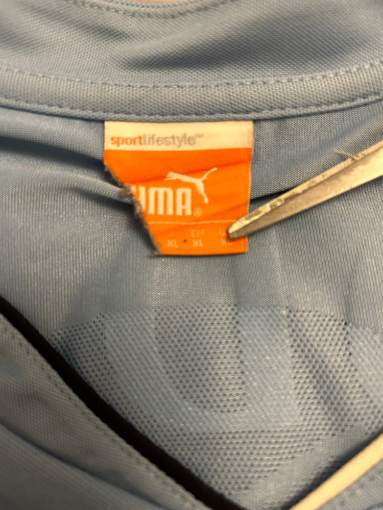 Image of Tottenham Hotspur “MODRIĆ 14” 2010/11 Away Cup Shirt (XL)