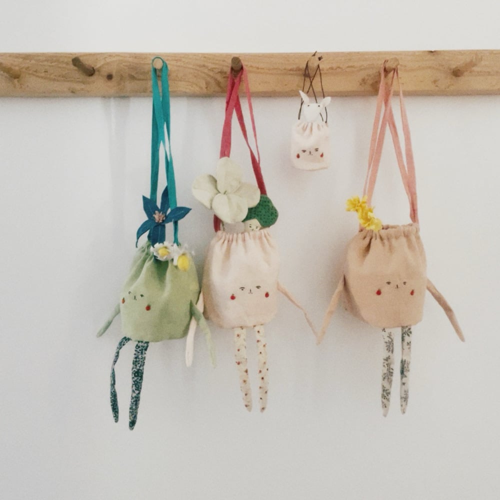 Image of « Emmène-moi » pouch