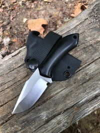 Image 1 of Esker-S Black Canvas