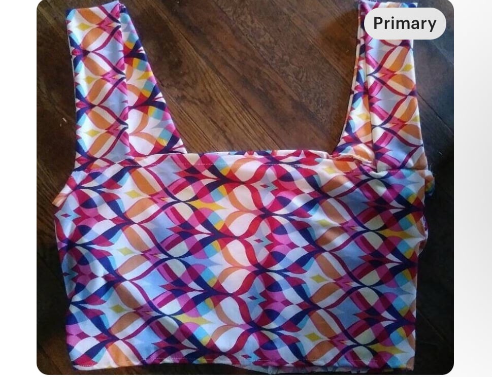 Image of Squared in sequence crop top