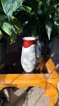 Image 5 of Vase 05