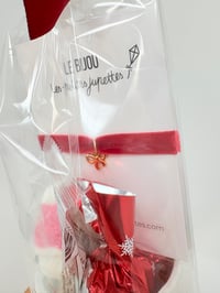 Image 3 of Le Sachet Cadeau tasse à expresso, bracelet et gourmandises rouge