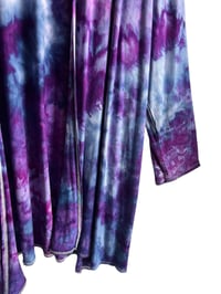 Image 5 of 3XL Jersey Knit Cardigan in Purple Haze Ice Dye