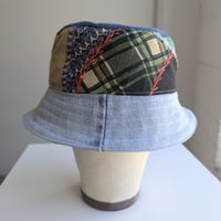Image 5 of Reworked NY Reversible Bucket Hat 40s Quilt top L 23"