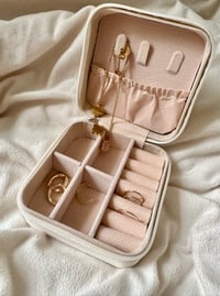 Image 2 of Personalised travel jewellery box 