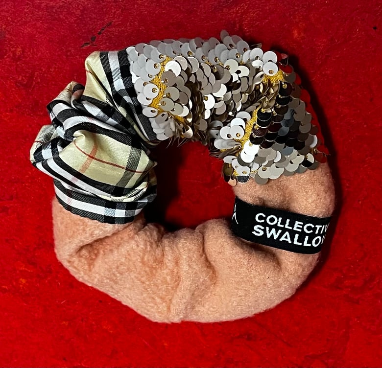 Image of SCRUNCHIE // COLLECTIVE SWALLOW
