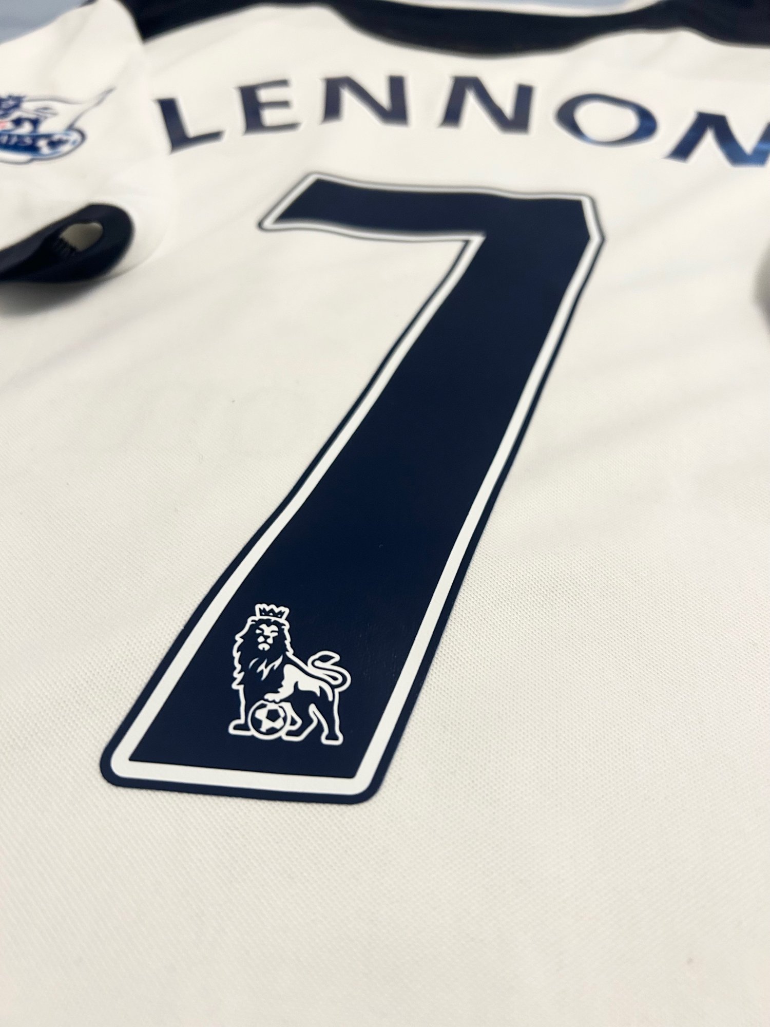 Image of Tottenham Hotspur “LENNON 7” 2010/11 Home Shirt + PL patches (L)