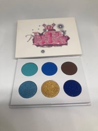 Image 2 of eyeshadow pallet blue septenber