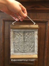 Image 1 of Mini-tenture II