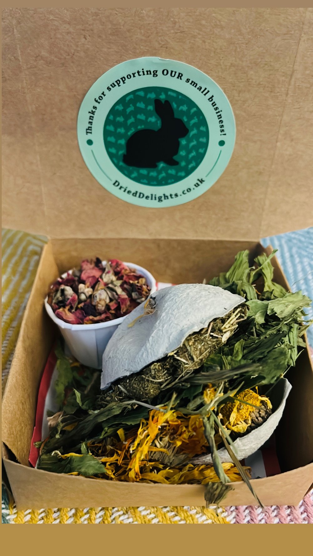 Image of Healthy munchy treat bunny burger (FAKEAWAY RANGE)